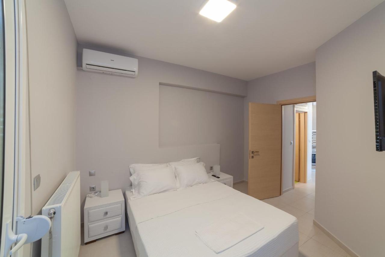Althea Suites By Rentalspro Services - Nea Moudania Halkidiki Экстерьер фото